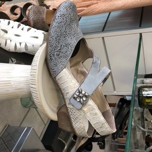 Rieker casual dress shoe Euro sizes 40,41,42